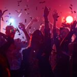 Sueños de Fiesta: Un Viaje al Épico de la Alegría y el entretenimiento