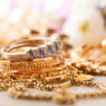 El sueño recurrente de las joyas y su significado en la vida personal